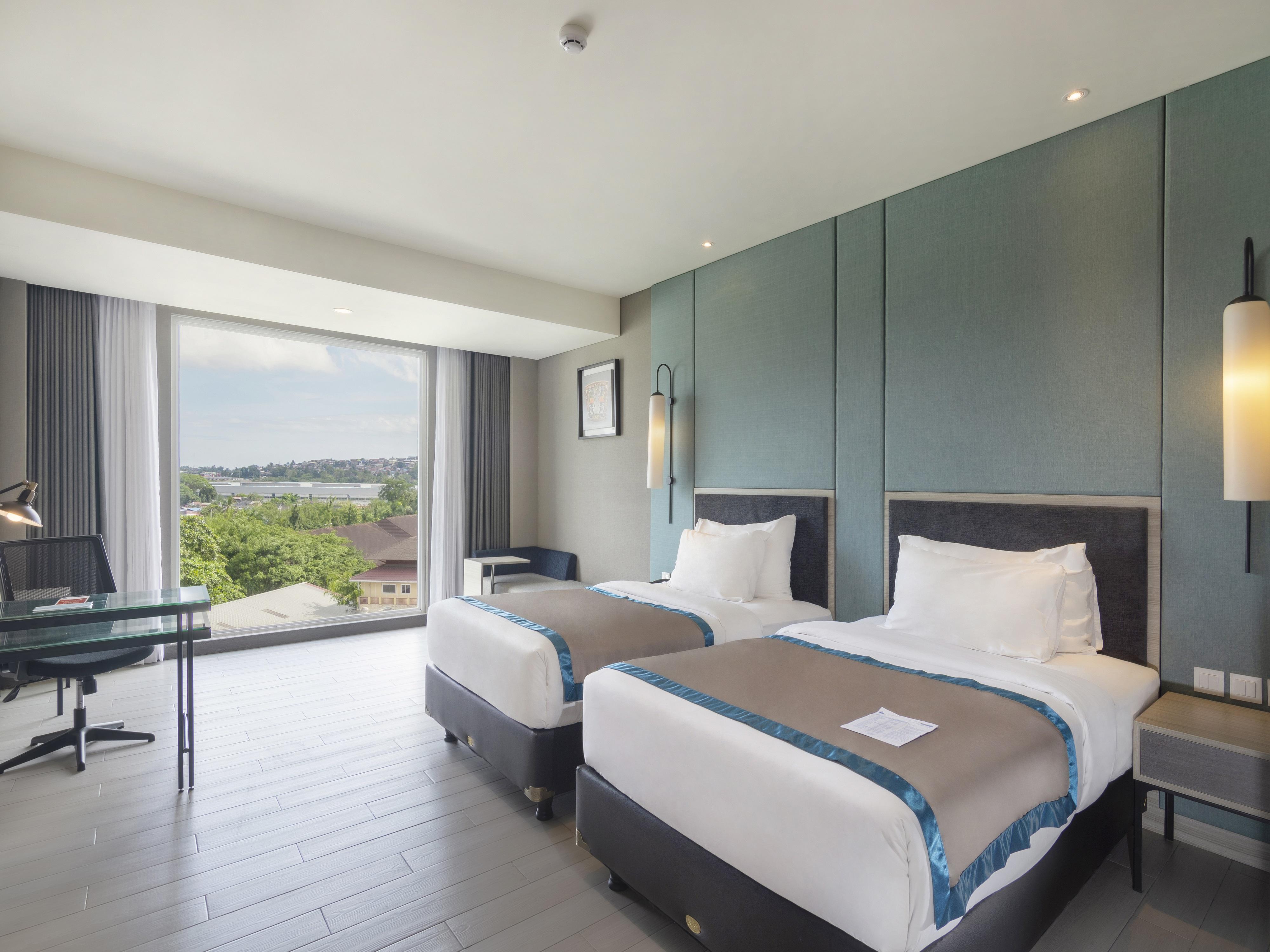 Blue Sky Hotel Balikpapan Экстерьер фото